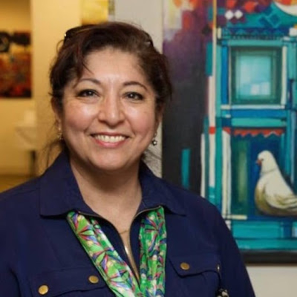 Meet your Posher, Sawsan